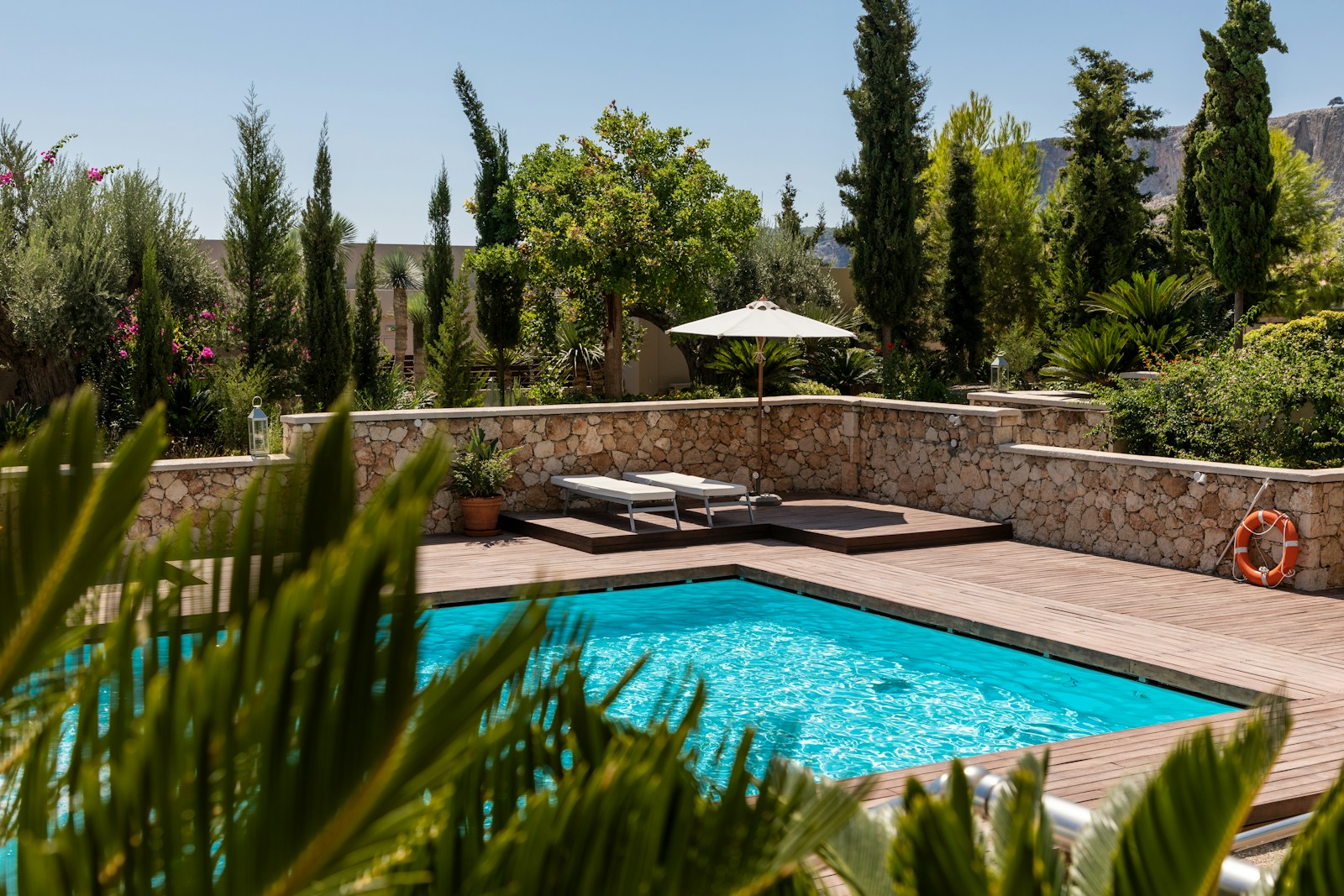 idéés décoration piscine : embellir sa piscine